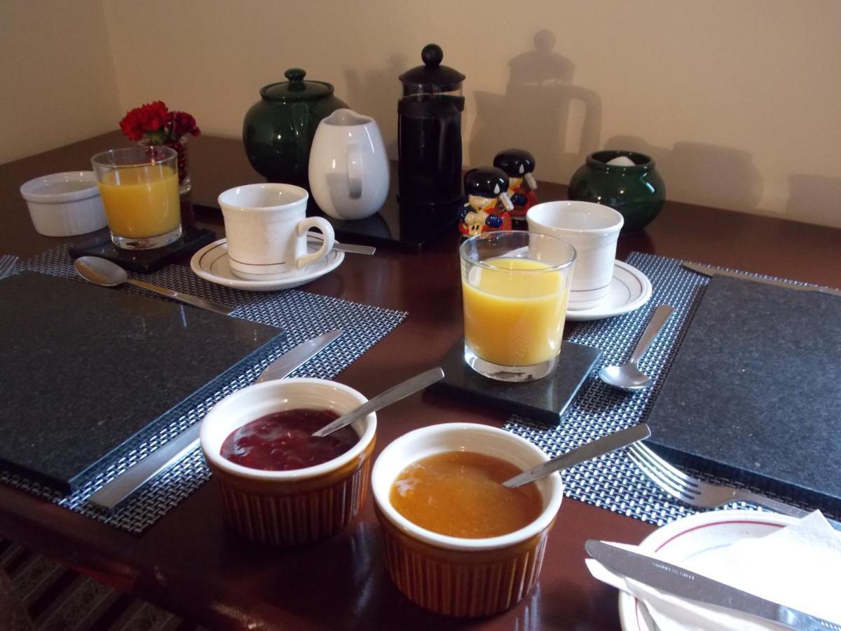 Serendipity Bed And Breakfast 달크레이차트 외부 사진